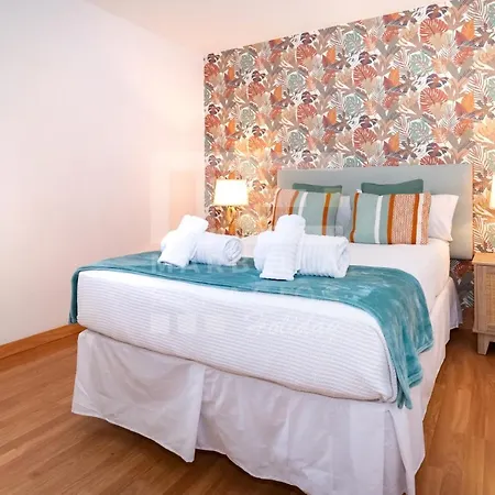 Encanto Andaluz Second Line Of The Beach Center Lor Marbella