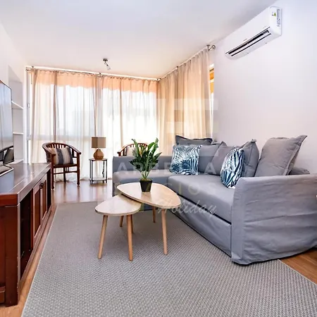 Encanto Andaluz Second Line Of The Beach Center Lor Apartment Marbella