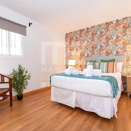 Encanto Andaluz Second Line Of The Beach Center Lor Marbella