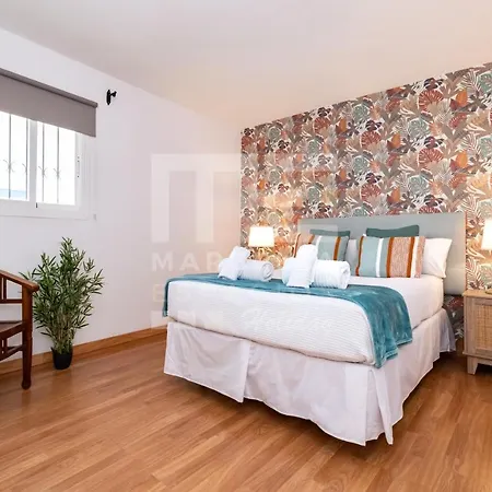 Encanto Andaluz Second Line Of The Beach Center Lor Marbella