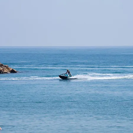 Apartment Encanto Andaluz Second Line Of The Beach Center Lor Marbella